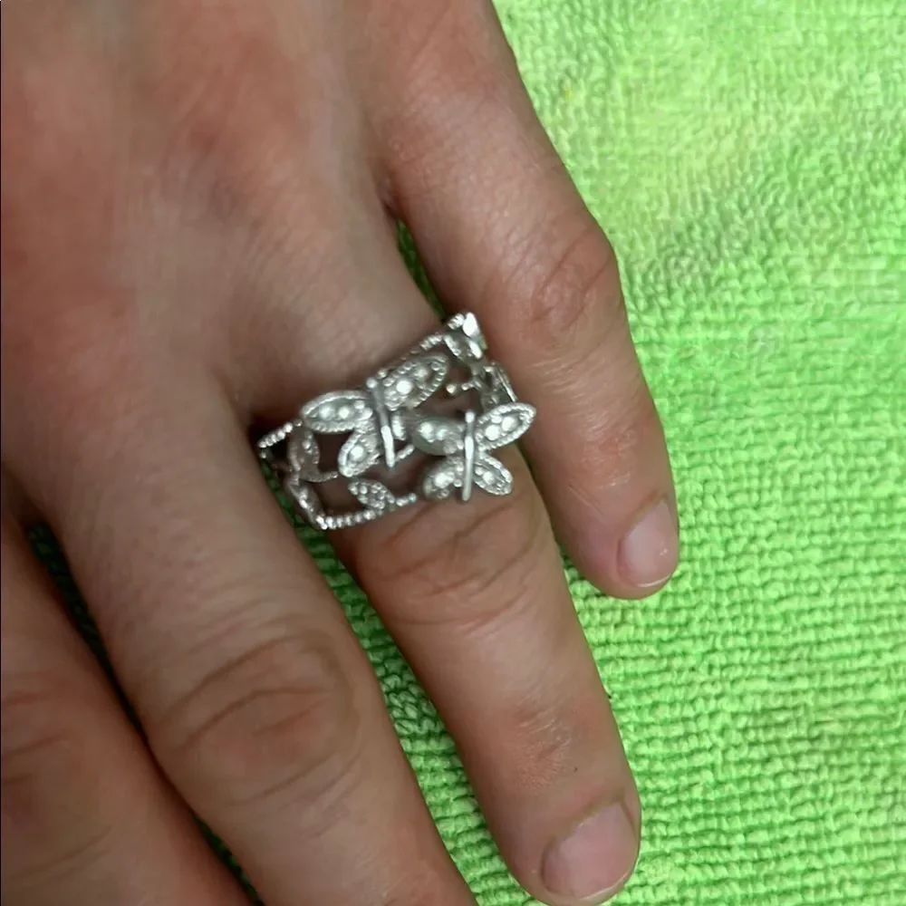 Silver  butterfly Ring with Detailed Design